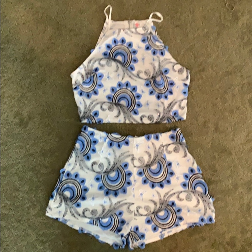 L’ATISTE Fancy short set